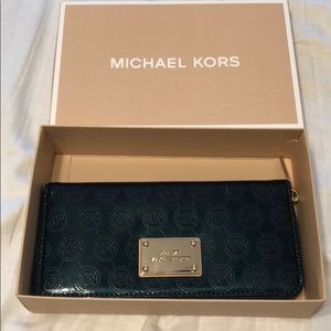 Michael Kors wallet